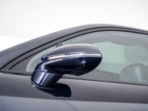 Certified 2021 Porsche Cayenne S image 29