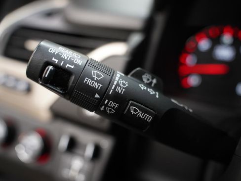 Used 2016 GMC Yukon Denali w/ Open Road Package image 16