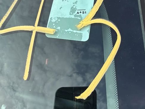 Used 2018 Chevrolet Trax LT w/ LT Convenience Package image 30