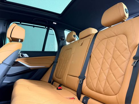 New 2026 BMW X5 M60i image 20