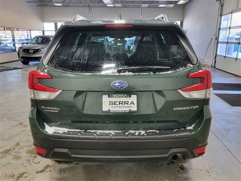 Certified 2023 Subaru Forester Premium image 7