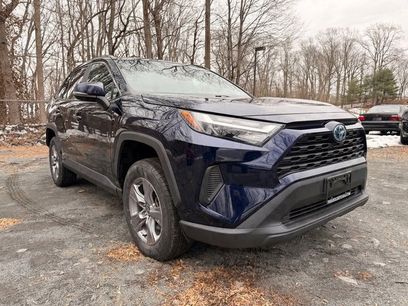 Used 2022 Toyota RAV4 XLE w/ Convenience Package