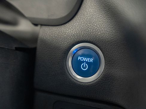 Used 2023 Toyota Tundra Limited w/ Power Package image 32