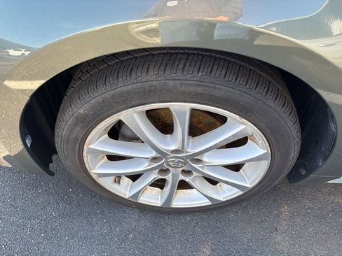 Used 2013 Toyota Avalon Limited image 11