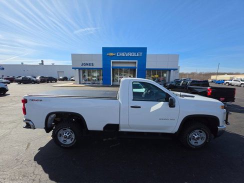 Used 2024 Chevrolet Silverado 2500 W/T w/ WT Convenience Package image 6