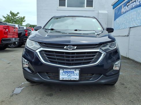Used 2020 Chevrolet Equinox LT AWD/4WD image 2