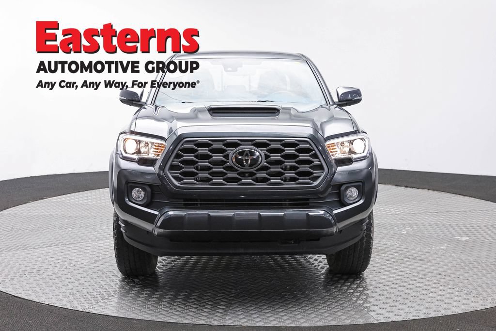 Used 2023 Toyota Tacoma TRD Sport w/ Advanced Technology Package RWD image 3