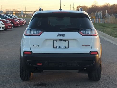 Used 2022 Jeep Cherokee Trailhawk w/ Premium Leather Package image 4