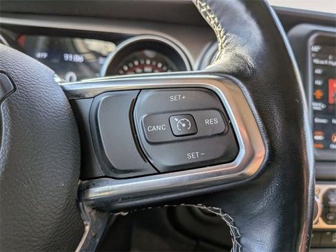 Used 2020 Jeep Gladiator Rubicon image 14