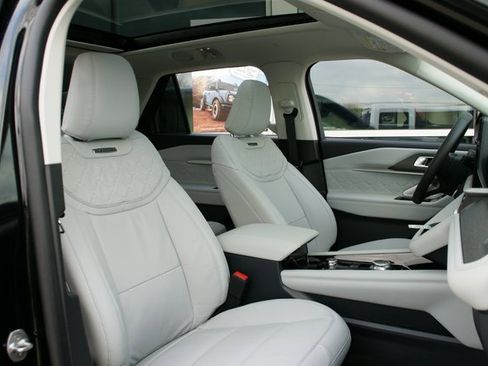 New 2026 Ford Explorer Platinum w/ LUX Leather Package image 45