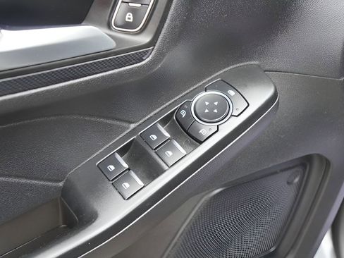 Used 2025 Ford Escape ST-Line image 16