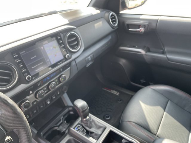 Used 2021 Toyota Tacoma TRD Pro AWD/4WD image 13