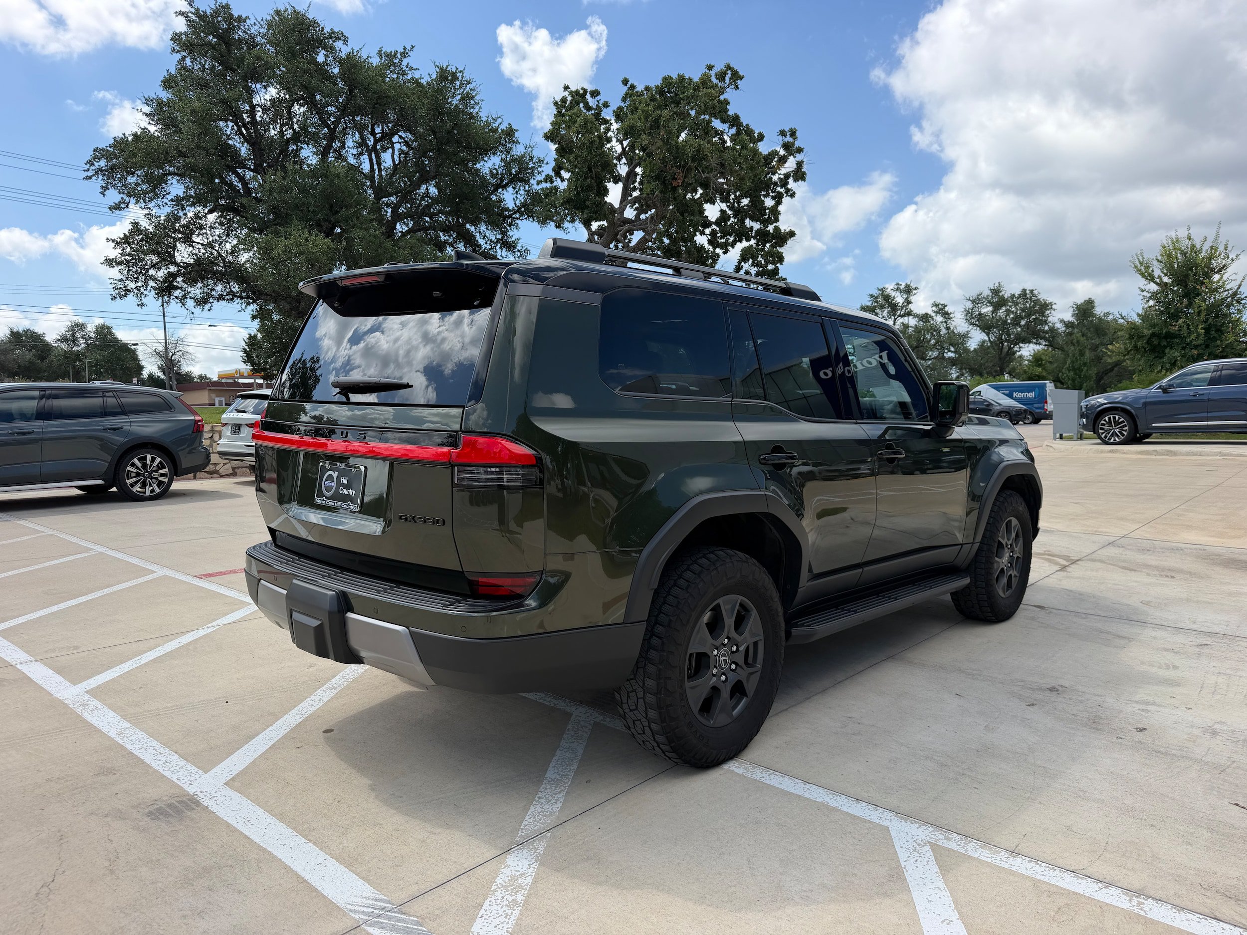 Used 2024 Lexus GX 550 AWD/4WD image 6