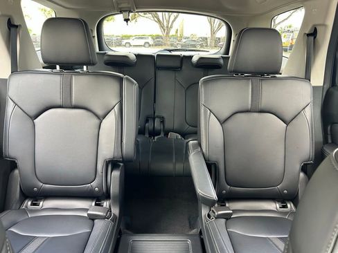 Used 2023 Honda Pilot EX-L image 13