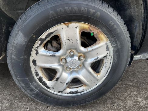 Used 2012 Toyota RAV4 4WD image 12