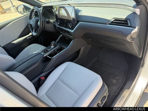 Used 2024 Lexus TX 350 AWD w/ Captains Chair Package image 34