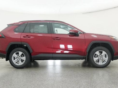 New 2025 Toyota RAV4 XLE image 27