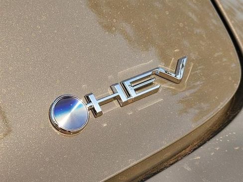 New 2026 Toyota Prius XLE FWD image 8