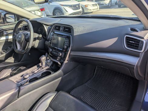 Used 2017 Nissan Maxima 3.5 SL FWD image 32