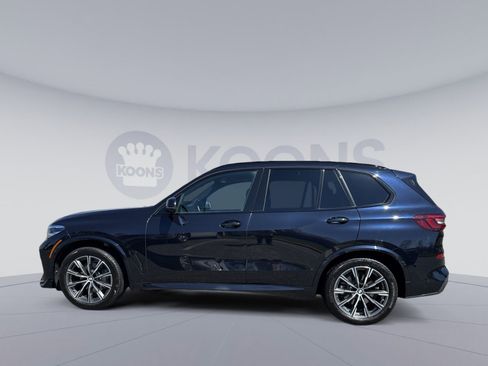 Used 2023 BMW X5 xDrive40i w/ M Sport Package image 2