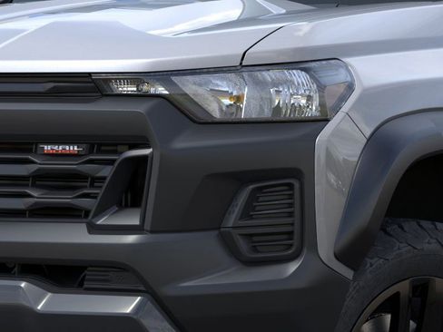 New 2025 Chevrolet Colorado Trail Boss w/ Midnight Edition image 10