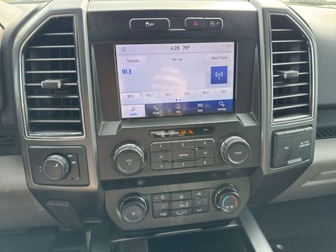 Used 2020 Ford F150 XLT w/ Equipment Group 302A Luxury image 15