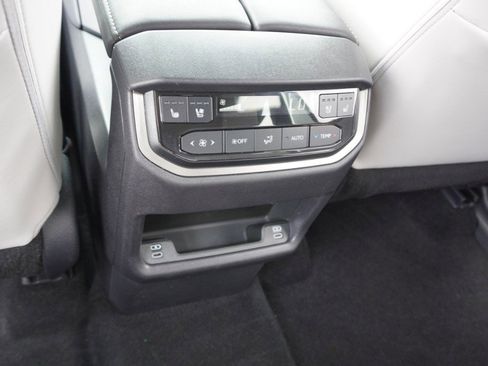 Used 2025 Lexus TX 350 AWD w/ Technology Package image 33