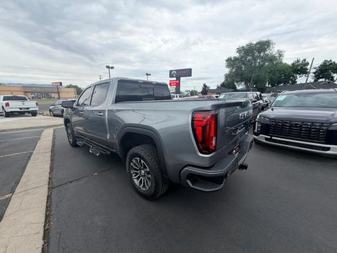 Used 2021 GMC Sierra 1500 AT4 w/ AT4 Value Package AWD/4WD image 6