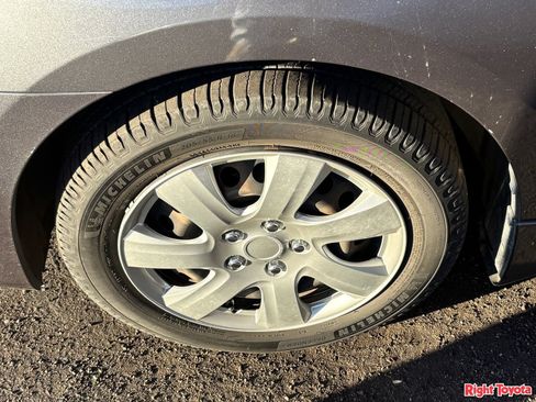 Used 2015 Nissan Sentra SV FWD image 8