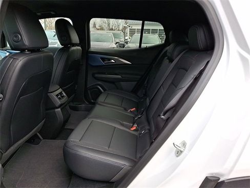 New 2026 Chevrolet Equinox EV LT image 6