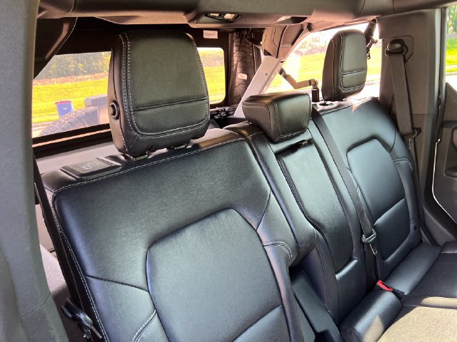 Certified 2025 Ford Bronco Badlands AWD/4WD image 33