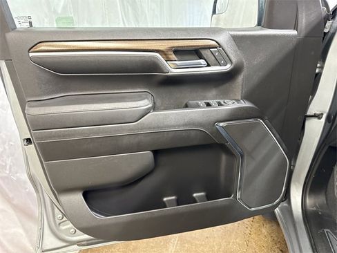 Used 2023 Chevrolet Silverado 1500 LT image 21