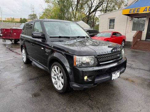 Used 2013 Land Rover Range Rover Sport HSE w/ HSE Silver Pkg AWD/4WD image 2