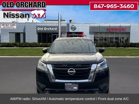 Used 2023 Nissan Pathfinder Platinum image 5