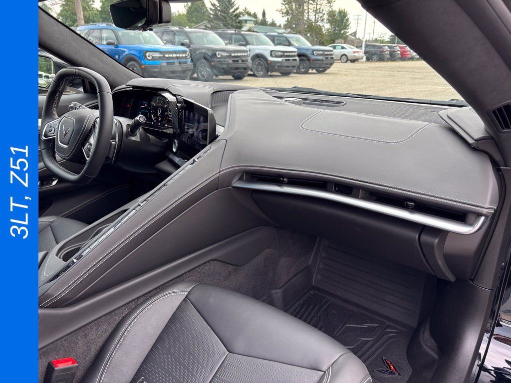 Used 2023 Chevrolet Corvette Stingray Premium Cpe w/ Z51 Performance Package RWD image 15