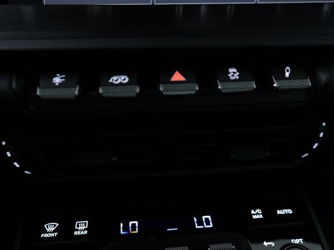 Used 2026 Porsche 911 Carrera GTS image 31