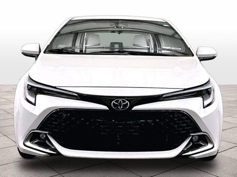 Used 2024 Toyota Corolla XSE FWD image 3