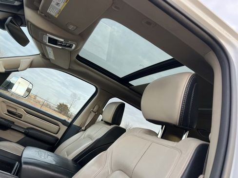 Used 2019 RAM 1500 Limited image 31