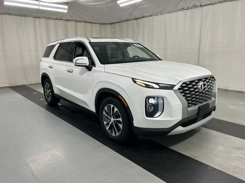 Used 2021 Hyundai Palisade SEL w/ Cargo Package AWD/4WD image 3