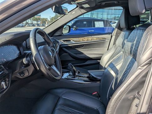 Used 2023 BMW M550i xDrive M550i xDrive w/ Executive Package image 11