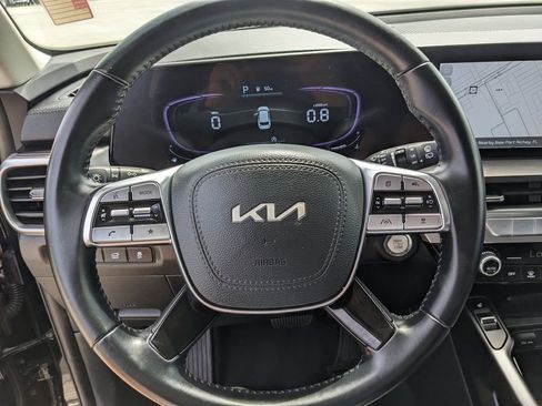Used 2025 Kia Telluride S image 31