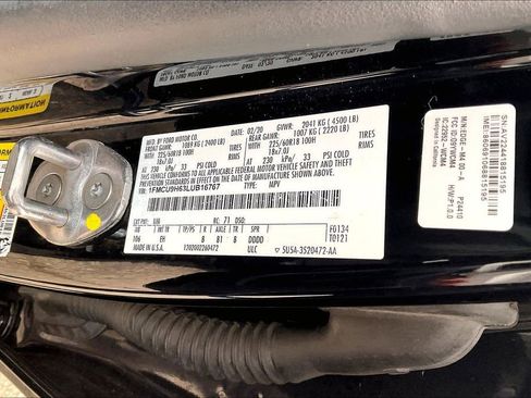Used 2020 Ford Escape SEL image 5
