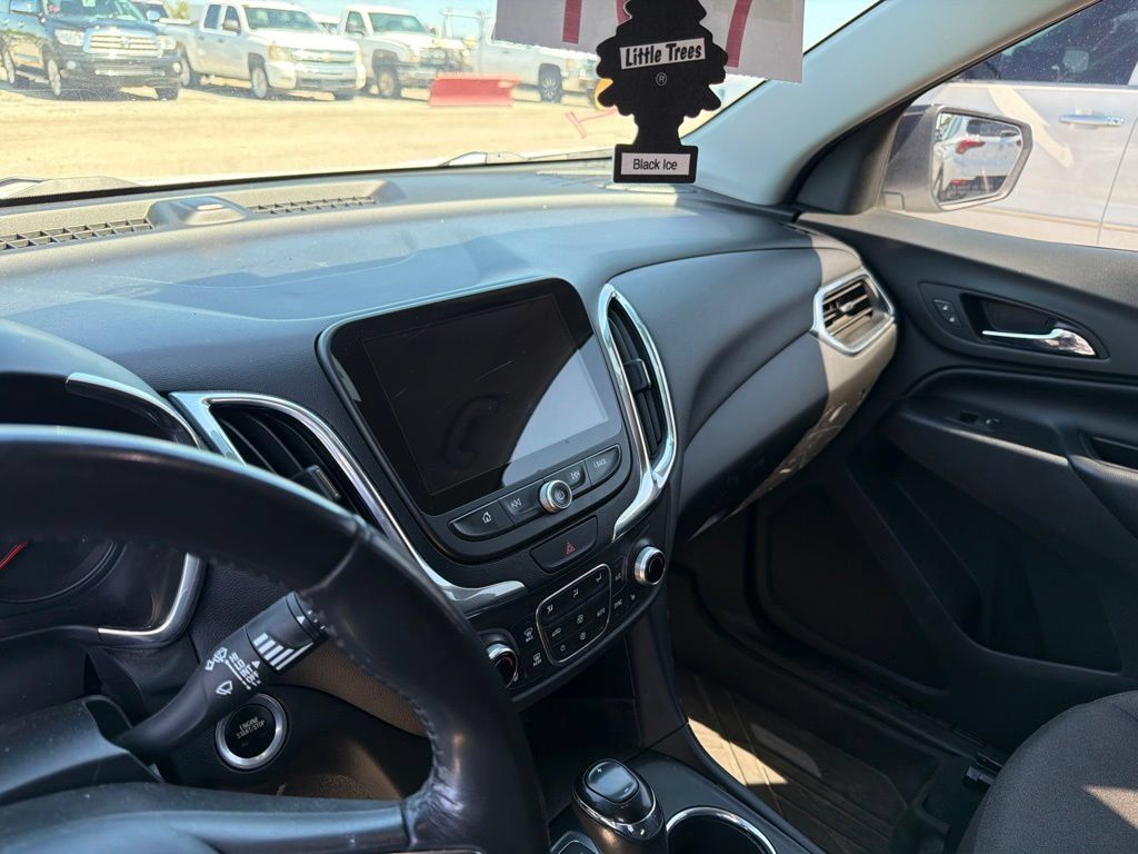Used 2019 Chevrolet Equinox LT AWD/4WD image 11