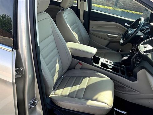 Used 2018 Ford Escape SEL AWD/4WD image 5