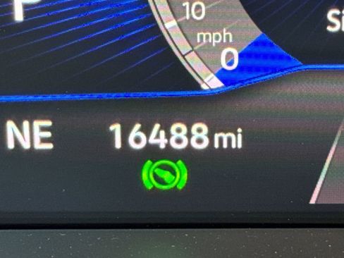 Used 2024 Volkswagen Tiguan SE R-Line image 20