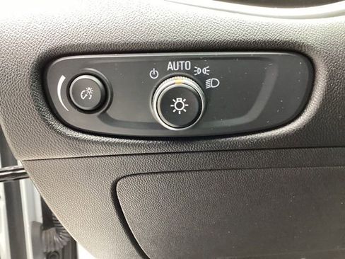 Used 2024 Chevrolet Malibu RS FWD image 11