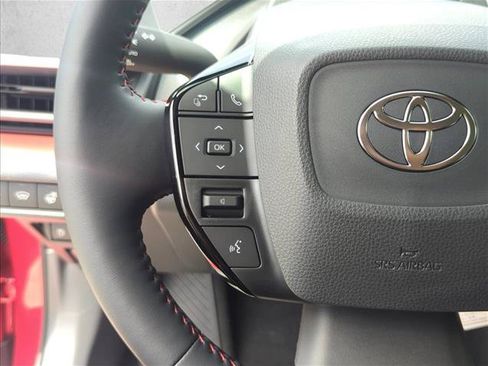 New 2026 Toyota Prius Plug-In Hybrid FWD image 13