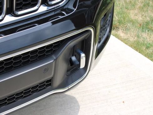Used 2022 Jeep Grand Cherokee Overland AWD/4WD image 7