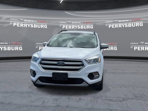 Used 2018 Ford Escape SE FWD image 3