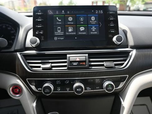 Used 2021 Honda Accord EX-L image 32